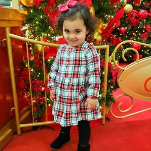 Meet your Posher, Nomiki